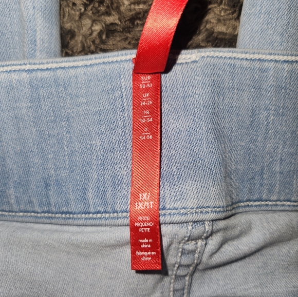 Spanx Jeans - Picture 5 of 6